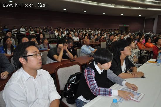 华东神学院师生参观上海宗教界文化艺术展 华东神学院师生参观上海宗教界文化艺术展